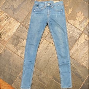 Rag & Bone High Rise Skinny Size 26 in Calvary
